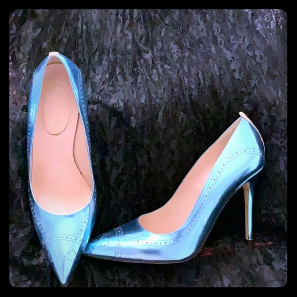 ice blue pumps